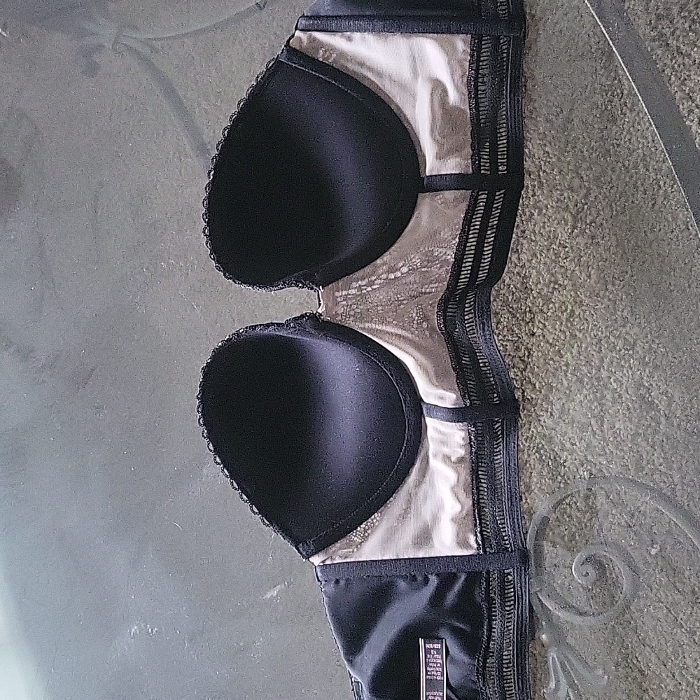 Victoria Secret Multi-Way Bra - Picture 4 of 4